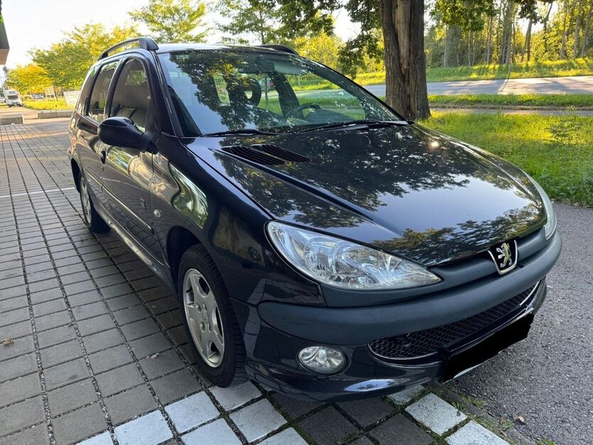 Peugeot 206 236.978 km 1.150 € Rosenheim 83026