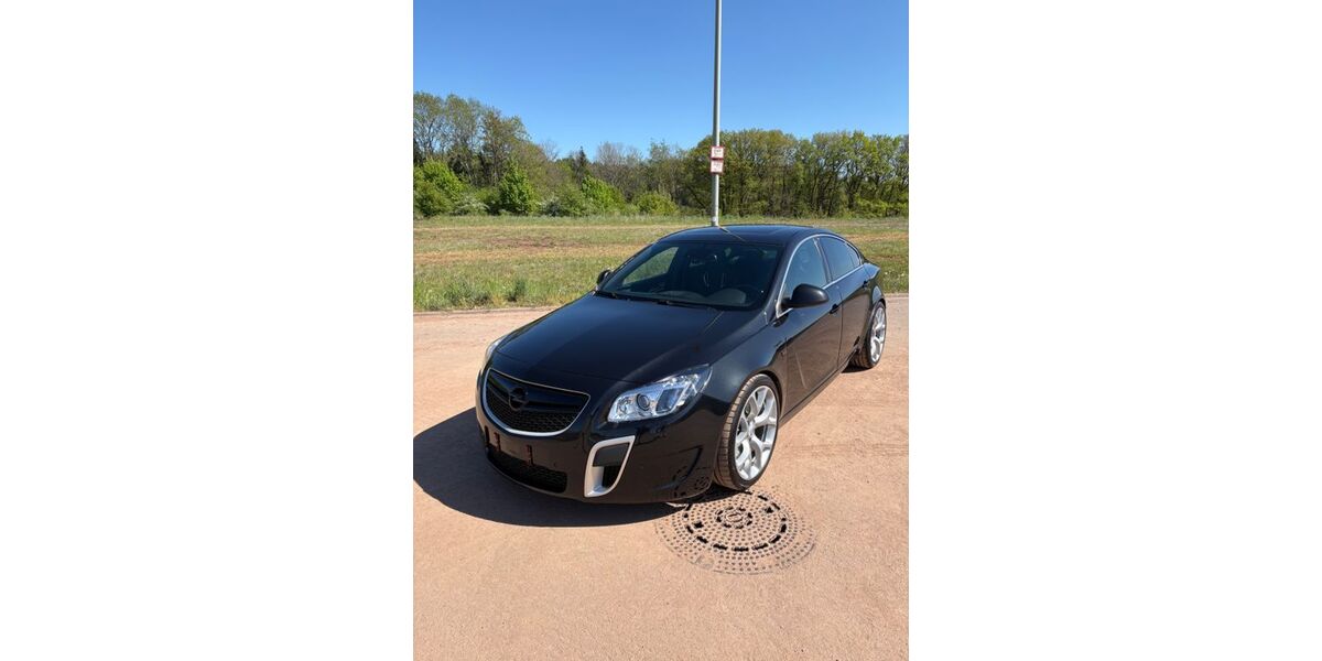 Opel Insignia 145.000 km 11.800 &euro; Wadern 66687