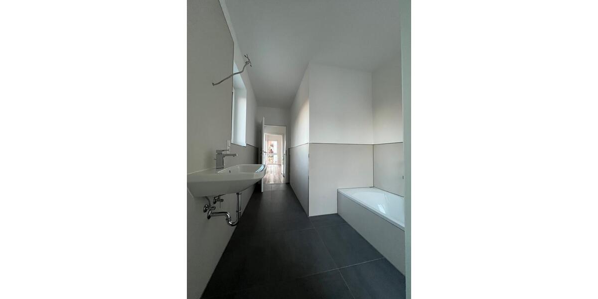 Doppelhaushälfte Simmern/Hunsrück Hunsrück - 4 Zimmer, 129 m&sup2;, 1.490&euro; | Angebot:25765440