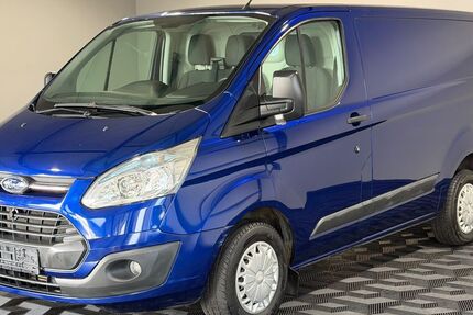 Ford Transit Custom 152.000 km 8.999 &euro; Sande 26452