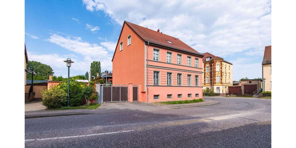 Einfamilienhaus Gransee - 10 Zimmer, 506 m&sup2;, 980.000&euro; | Angebot:26732811
