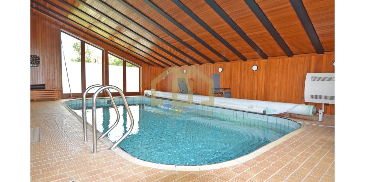 TOP !!! GANZ NEUER PREIS: Exklusives Anwesen mit Pool in Bestlage von Achim-Uesen! - Einfamilienhaus Achim | Angebot:26634779