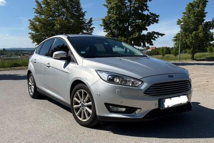 Ford Focus 119.000 km 9.999 &euro; Bogen 94327