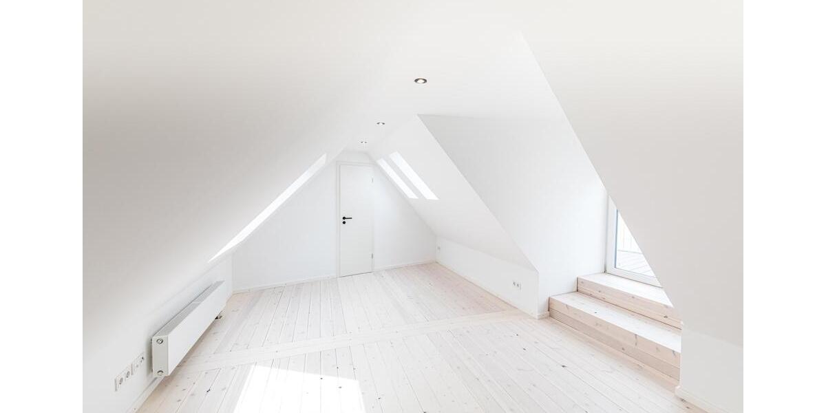 Reihenhaus Wismar Altstadt - 4 Zimmer, 140 m&sup2;, 1.800&euro; | Angebot:25221704