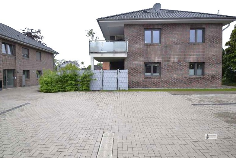 Neubau EG-Whg. links mit Terrasse und Garten Garage und 2 Abstellräumen + Luft-Wärme-Heizung - Erdgeschoßwohnung Syke | Angebot:26480236