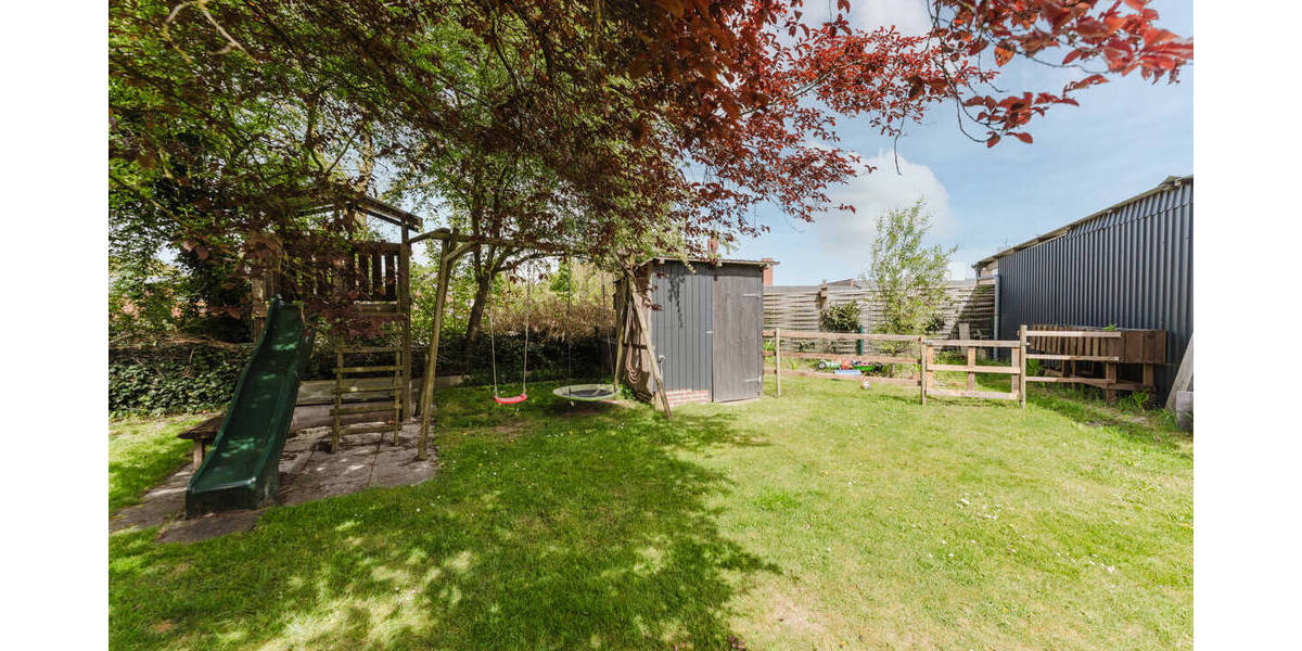 Mehrfamilienhaus, Wohnhaus Laar Agterhorn - 7 Zimmer, 168 m&sup2;, 449.900&euro; | Angebot:26499748