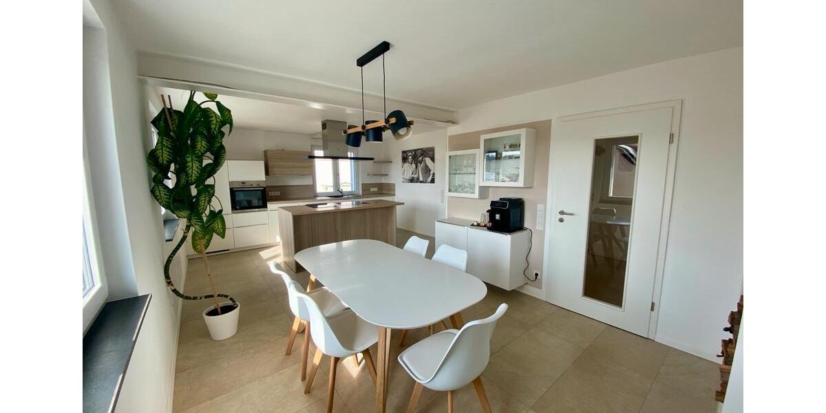 Einfamilienhaus Werneck - 5.5 Zimmer, 150 m&sup2;, 1.650&euro; | Angebot:26102331