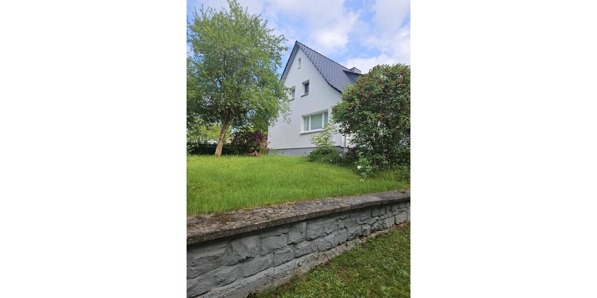 Einfamilienhaus Willingshausen - 5 Zimmer, 140 m&sup2;, 275.000&euro; | Angebot:26818690