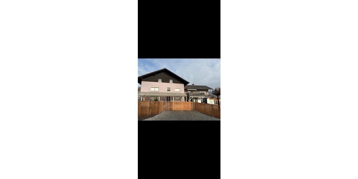 Einfamilienhaus Hauzenberg - 6 Zimmer, 210 m&sup2;, 450.000&euro; | Angebot:26479181