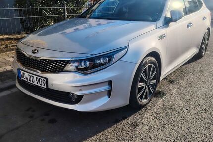 Kia Optima 129.000 km 16.995 &euro; Worms 67549