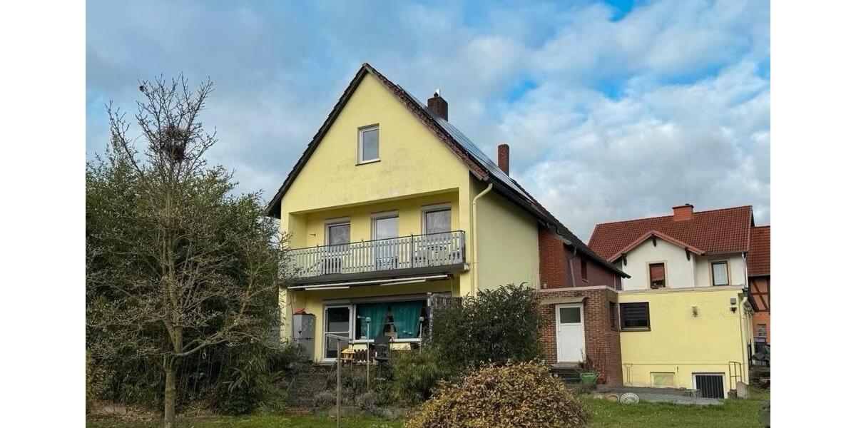 Einfamilienhaus Hameln Kernstadt - 12 Zimmer, 267 m&sup2;, 330.000&euro; | Angebot:27025385