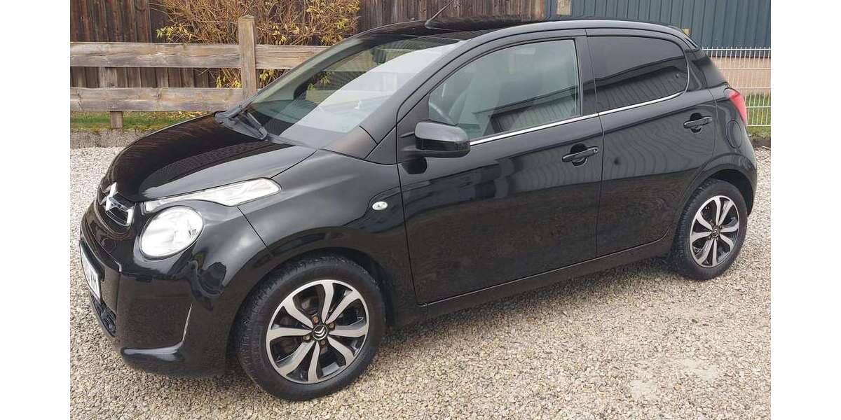 Citroen C1 76.000 km 6.700 &euro; Pressig 96332