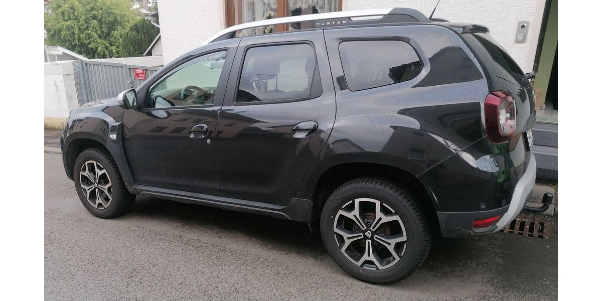Dacia Duster 69.000 km 12.700 &euro; Idstein 65510