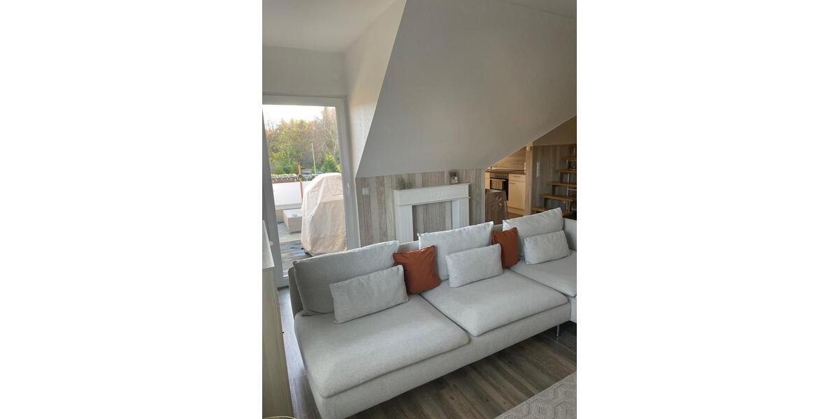 Dachgeschoßwohnung Bremerhaven - 4 Zimmer, 80 m&sup2;, 248.000&euro; | Angebot:27153425