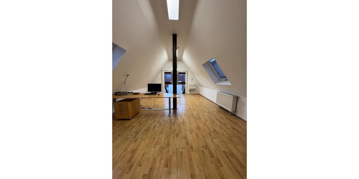 Im Ortskern von Nieder-Olm - Haus zu vermieten ab 1.2.2026 3.5 zimmer