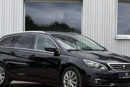 Peugeot 308 112.000 km 9.990 &euro; Flensburg 24941