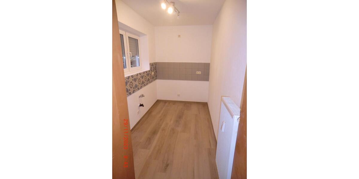 Etagenwohnung Jockgrim - 3 Zimmer, 74 m&sup2;, 250.000&euro; | Angebot:26687618