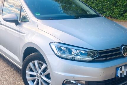VW Touran 118.000 km 18.500 &euro; Pfatter 93102