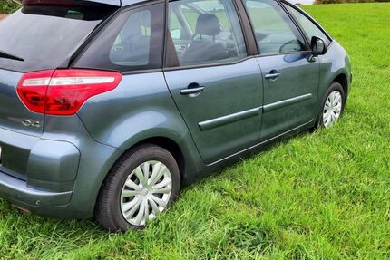 Citroen C4 Picasso 75.147 km 5.222 € Sulzbach-Laufen 74429