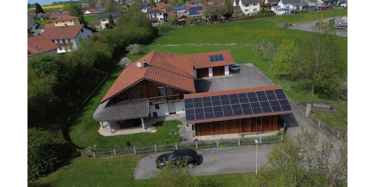 Mehrfamilienhaus, Wohnhaus Egglkofen - 6 Zimmer, 187 m&sup2;, 825.000&euro; | Angebot:26878921