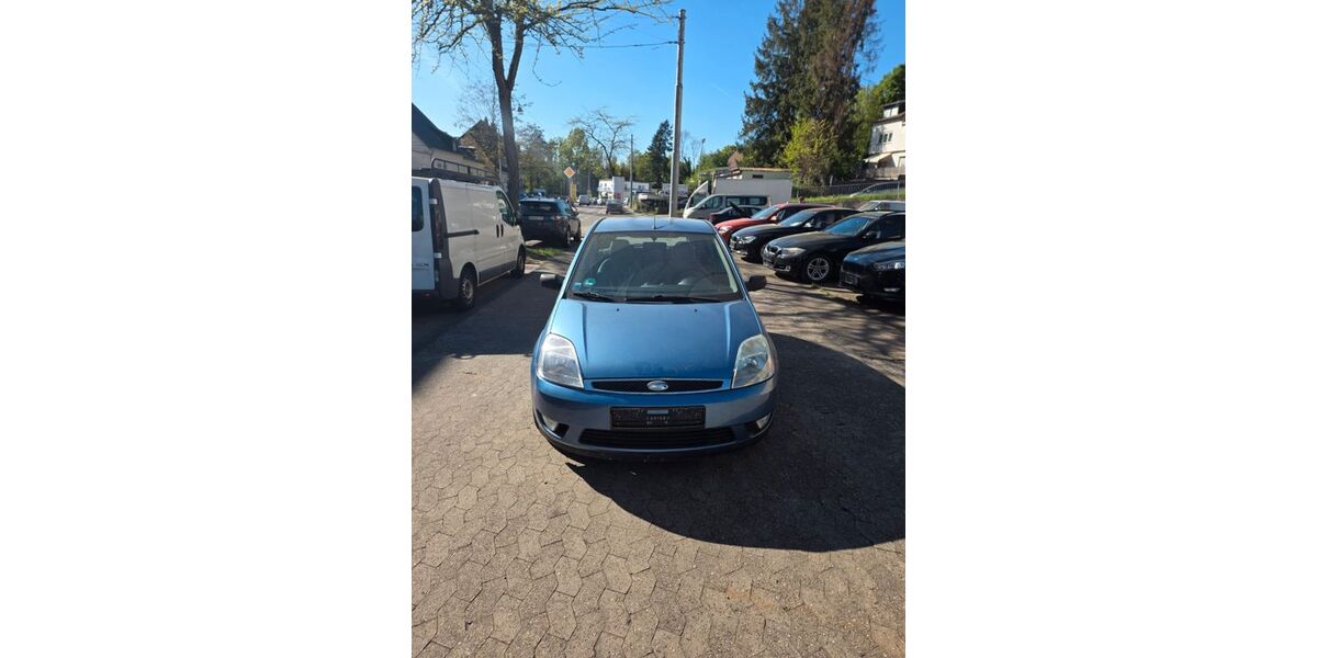 Ford Fiesta 110.000 km 3.500 &euro; Saarbrücken 66115