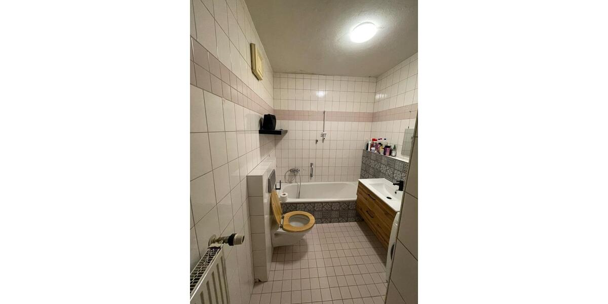 Etagenwohnung Burglengenfeld - 4 Zimmer, 105 m&sup2;, 850&euro; | Angebot:25516863