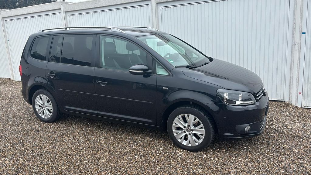 VW Touran 122.000 km 8.990 &euro; Dürrlauingen / Ortsteil Mindelaltheim 89350