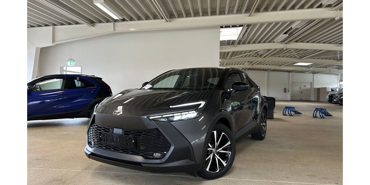 Toyota C-HR 8.083 km 28.200 &euro; Sassenburg / Neudorf- Pl 38524