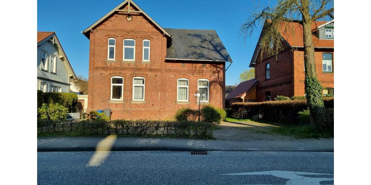 Einfamilienhaus Otterndorf - 6 Zimmer, 200 m&sup2;, 229.000&euro; | Angebot:27280854