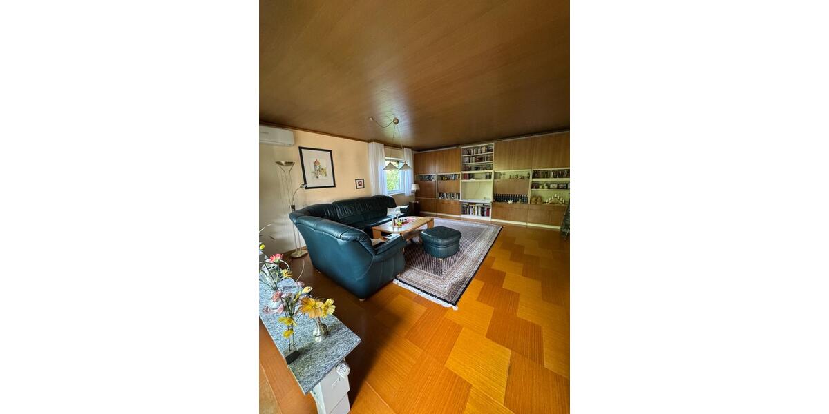 Bungalow Würzburg Heuchelhof - 5 Zimmer, 122 m&sup2;, 469.000&euro; | Angebot:26859193