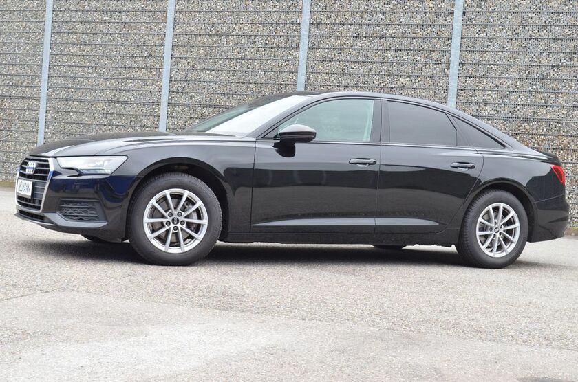 Audi A6 116.900 km 26.980 € München 81243