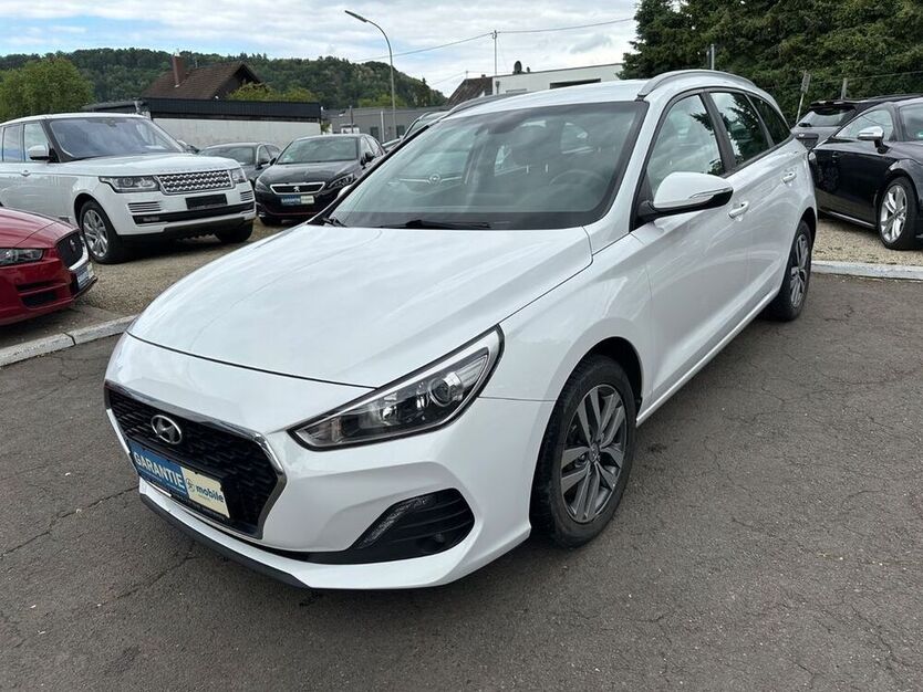 i30