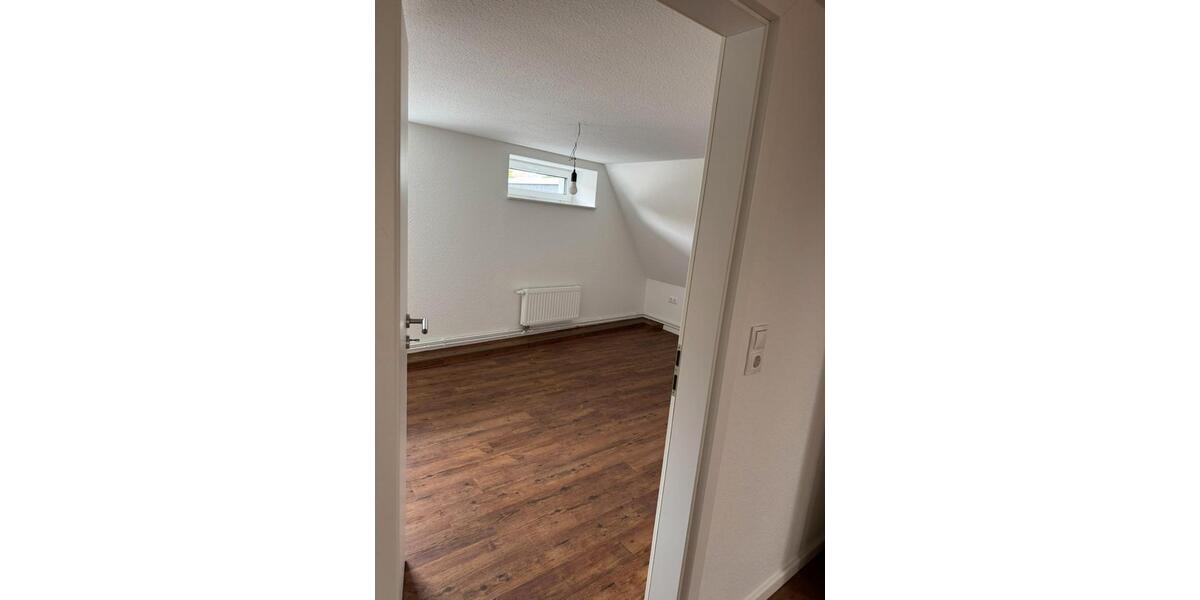 Dachgeschoßwohnung Schleswig - 2 Zimmer, 68 m&sup2;, 815&euro; | Angebot:26456436
