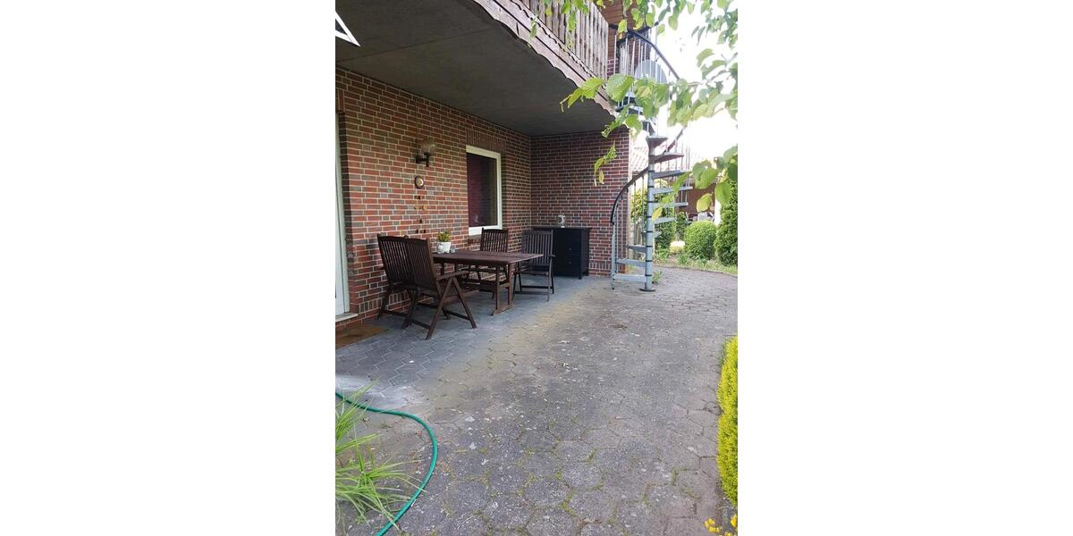 Einfamilienhaus Edewecht - 11 Zimmer, 300 m&sup2;, 465.000&euro; | Angebot:25640645