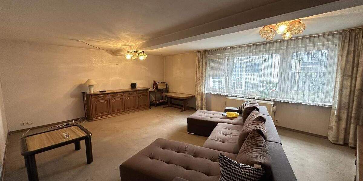 Mehrfamilienhaus, Wohnhaus Kirchberg (Hunsrück) - 8 Zimmer, 204 m&sup2;, 249.000&euro; | Angebot:25800514