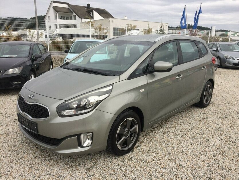 Kia Carens Dream Team.Temp.,Diesel,Klima.7 Sitze! 242.000 km 5.750 € Himmelkron 95502