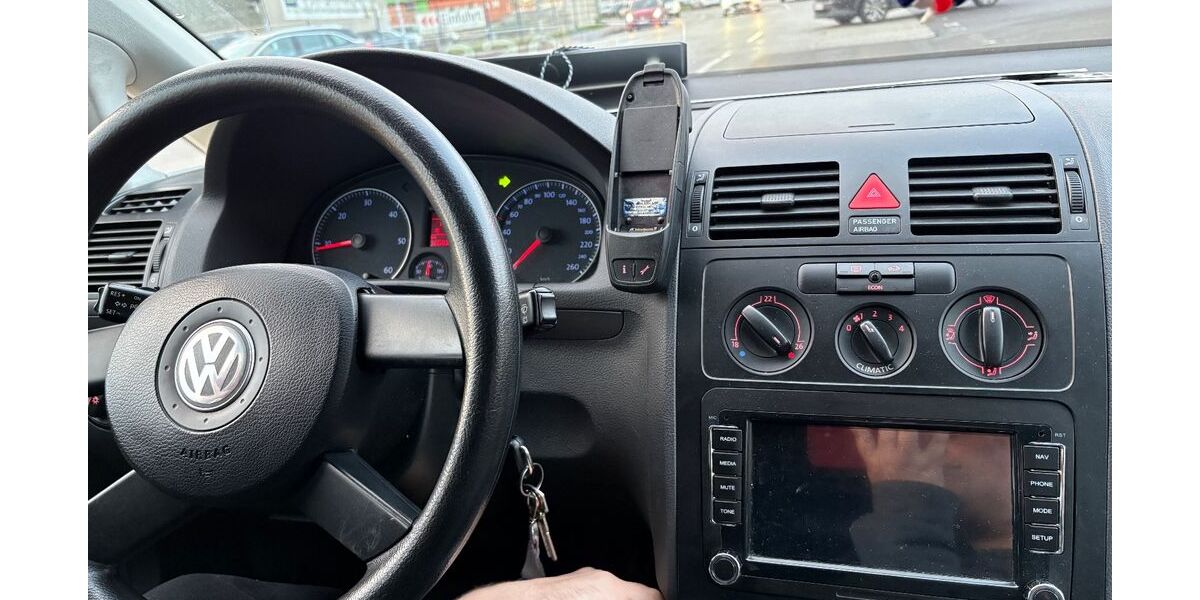 VW Touran 305.130 km 2.500 &euro; Schwerin 19063