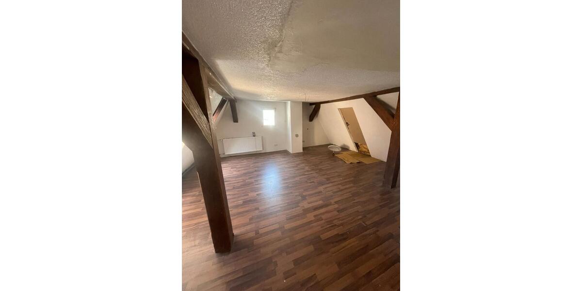 Einfamilienhaus Lambrecht (Pfalz) - 6 Zimmer, 141 m&sup2;, 1.400&euro; | Angebot:26202034