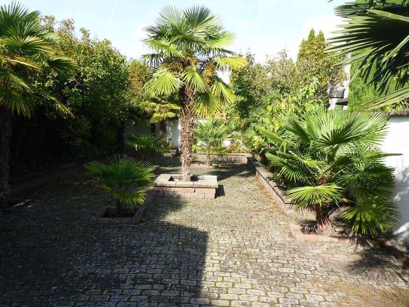 Haus zum Kaufen in Wesseling 539.500 € 197 m²
