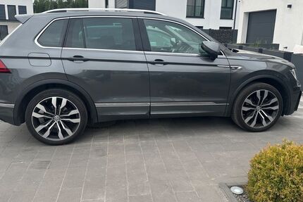 VW Tiguan 90.000 km 25.900 &euro; Mainburg 84048