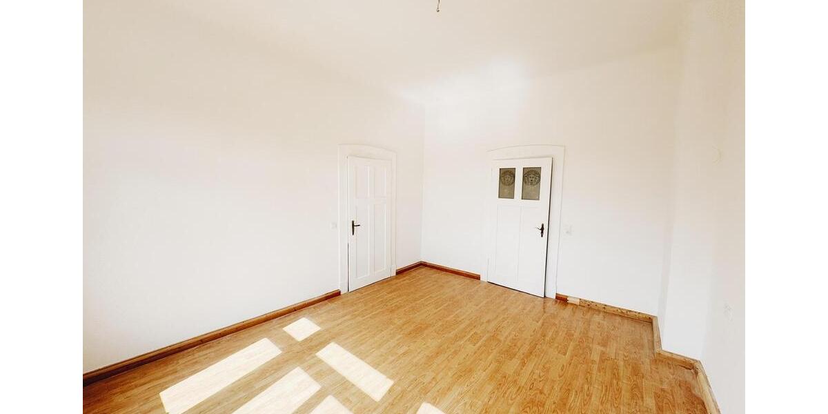 Etagenwohnung Würzburg Dürrbachau - 5 Zimmer, 139 m&sup2;, 1.650&euro; | Angebot:26256084