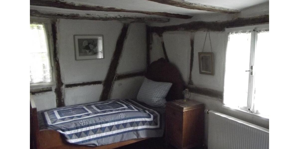 Einfamilienhaus Bad Breisig - 9 Zimmer, 140 m&sup2;, 250.000&euro; | Angebot:27083214