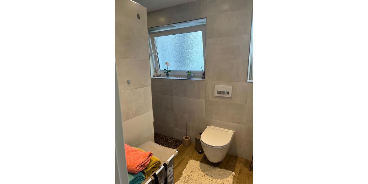 Erdgeschoßwohnung Lemgo - 3 Zimmer, 93 m&sup2;, 900&euro; | Angebot:25449344