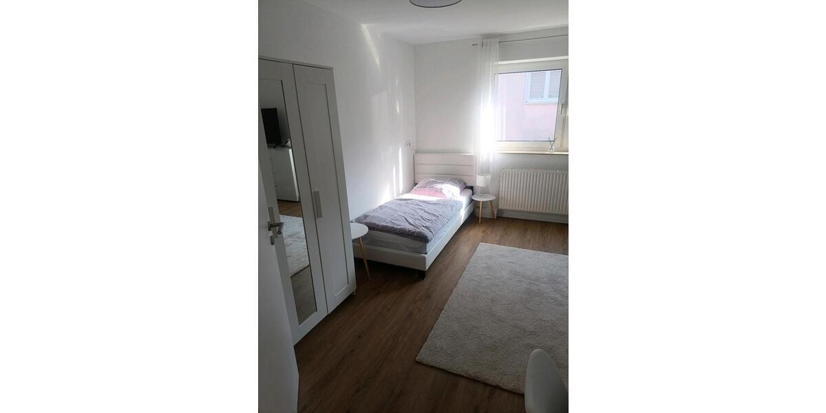 Etagenwohnung Rimpar - 1 Zimmer, 29 m&sup2;, 590&euro; | Angebot:25402246