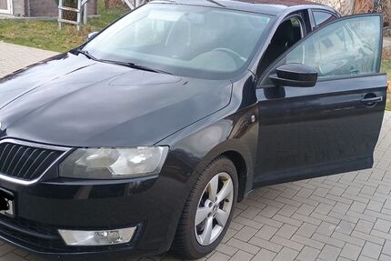 Skoda Rapid 148.000 km 5.900 &euro; Mulda 09619