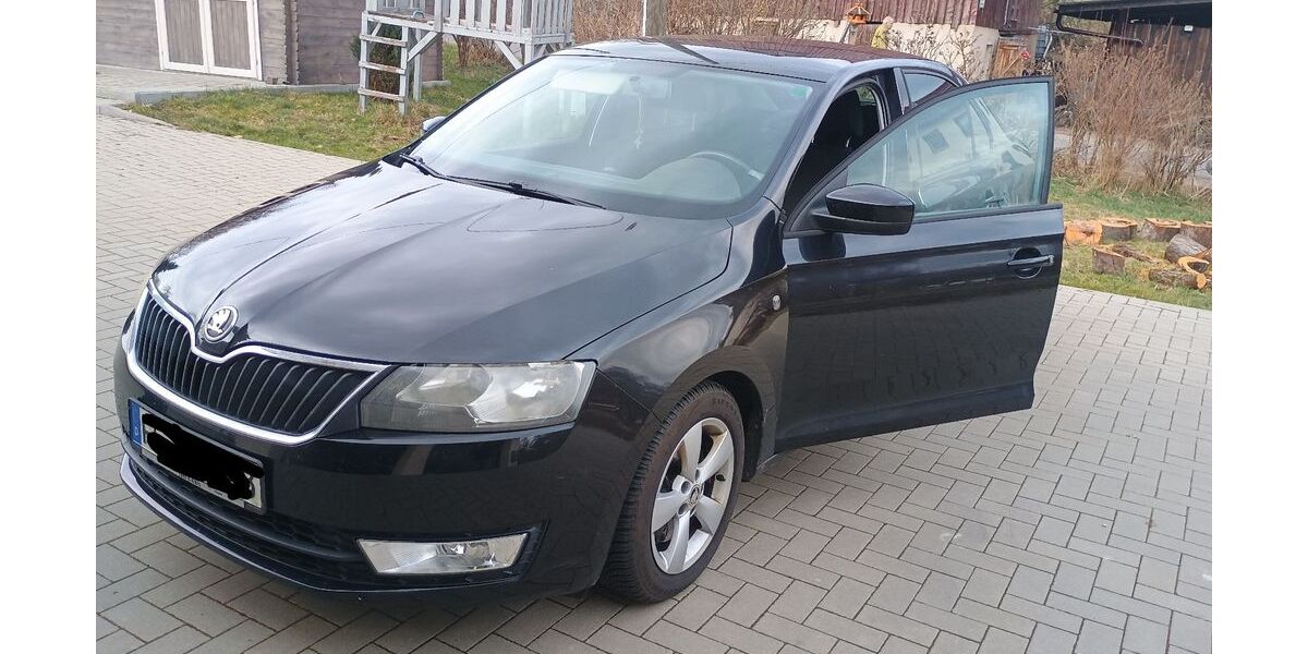 Skoda Rapid 148.000 km 5.900 &euro; Mulda 09619