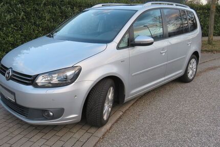 VW Touran 173.000 km 12.345 &euro; Bargteheide 22941