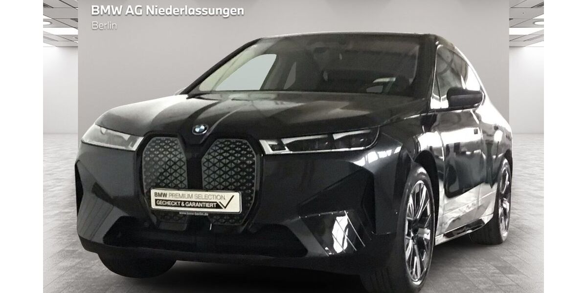 BMW iX 22.837 km 47.900 &euro; Berlin 14057