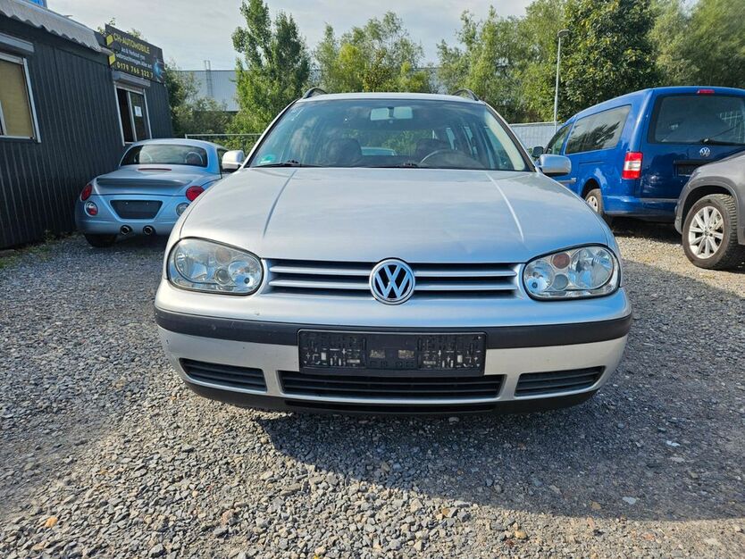 VW Golf 220.000 km 1.000 € Malsch 76316