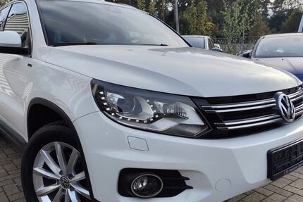 VW Tiguan 147.952 km 13.950 € Schlangen 33189